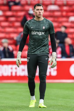 Chelsea kalecisi Gabriel Slonina Premier Lig maçı sırasında Nottingham Forest Chelsea 'ye karşı City Ground, Nottingham, İngiltere' de 18 Ekim 2025 'te oynanan ısınma maçında 