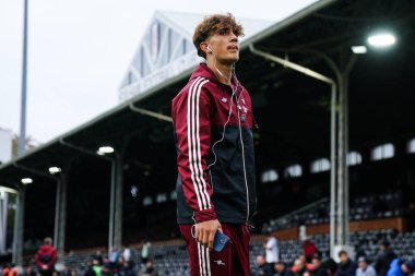 Premier Lig maçı öncesinde Arsenal 'den Max Dowman 18 Ekim 2025' te Craven Cottage, Londra 'da Fulham Arsenal' e karşı. 