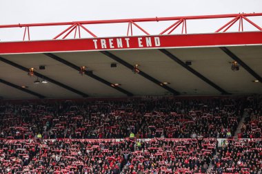 Nottingham Forest taraftarları Premier League maçı sırasında Nottingham Forest Chelsea 'ye karşı City Ground, Nottingham, İngiltere, 18 Ekim 2025 