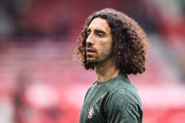 Chelsea 'den Marc Cucurella Premier Lig maçında ısınma turunda Nottingham Forest Chelsea' ye karşı City Ground, Nottingham, İngiltere, 18 Ekim 2025 