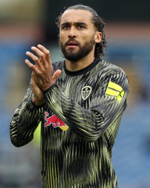 Leeds United takımından Dominic Calvert-Lewin, 18 Ekim 2025 'te Burnley - Leeds United maçında ısınıyor. 