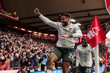 Chelsea 'li Reece James 18 Ekim 2025' te İngiltere 'nin Nottingham City Ground kentinde oynanan Premier League maçında golünü 0-3 atmasını kutluyor. 