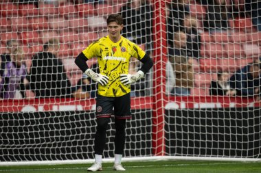 Sheffield United kalecisi Michael Cooper, 18 Ekim 2025 'te Sheffield Lane, İngiltere' de oynanan Sky Bet Şampiyonası maçında Sheffield United ile Watford arasındaki ısınma maçında 