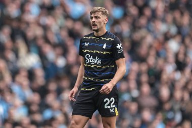 Premier League maçında Everton 'dan Kiernan Dewsbury-Hall Manchester City, Manchester Stadyumu' nda Everton 'a karşı, 18 Ekim 2025 