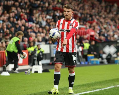 Sheffield United takımından Jamie Shackleton 18 Ekim 2025 'te Sheffield United' a karşı Bramall Lane, Sheffield, İngiltere 'de oynanan maçta 