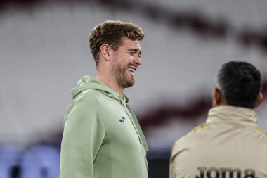 Brentford 'un kaptanı Nathan Collins, Premier League maçında West Ham United ve Brentford' a karşı Londra Stadyumu, Londra, İngiltere, 20 Ekim 2025 