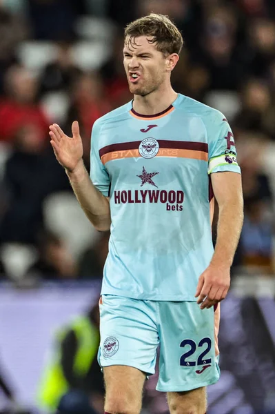 Brentford 'dan Nathan Collins Premier League maçı sırasında West Ham United, Brentford' a karşı Londra Stadyumu, Londra, İngiltere, 20 Ekim 2025 