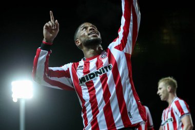 Sheffield United takımından Tyrese Campbell 21 Ekim 2025 'te İngiltere' nin Blackburn kentinde oynanan Blackburn Rovers-Sheffield United maçında 1-3 'lük galibiyetini kutluyor. 