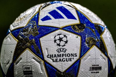 UEFA Şampiyonlar Ligi karşılaşma topu UEFA Şampiyonlar Ligi Maç Maçı 'nda Chelsea, Ajax' a karşı Stamford Bridge, Londra, 22 Ekim 2025 