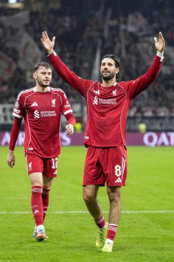 Liverpool 'dan Dominik Szoboszlai, UEFA Şampiyonlar Ligi Maçı' nda 1-5 önde gidiyor. 8 Eintracht Frankfurt 'un Liverpool' a karşı oynadığı maçta 22 Ekim 2025 Deutsche Bank Park, Frankfurt, Almanya 