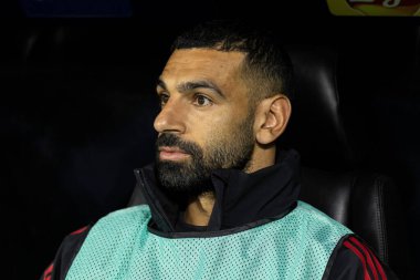 Liverpool 'dan Mohamed Salah' ın yedeği UEFA Şampiyonlar Ligi Maçı sırasında 8 Eintracht Frankfurt Liverpool 'a karşı 22 Ekim 2025 Deutsche Bank Park, Frankfurt, Almanya 