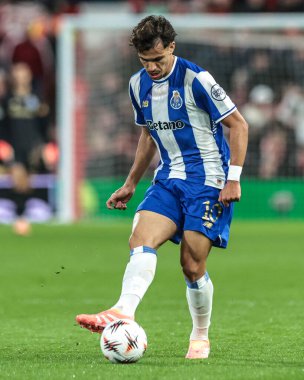 FC Porto takımından Gabri Veiga UEFA Avrupa Ligi Maçı sırasında 8 Nottingham Ormanı, Porto 'ya karşı City Ground, Nottingham, İngiltere, 23 Ekim 2025 