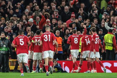 Nottingham Ormanı 'ndan Igor İsa, UEFA Avrupa Ligi Maçı' nda 2-0 kazanma hedefini kutluyor. 8 Nottingham Ormanı 'nın Porto' ya karşı oynadığı City Zound, Nottingham, İngiltere, 23 Ekim 2025 