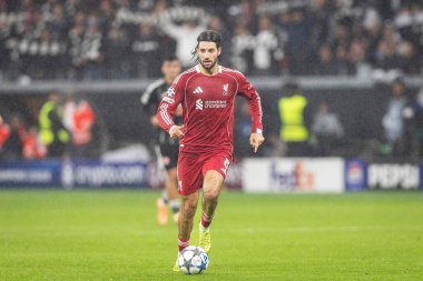 Liverpool 'dan Dominik Szoboszlai UEFA Şampiyonlar Ligi karşılaşmasında 8 Eintracht Frankfurt Liverpool' a karşı 22 Ekim 2025 Deutsche Bank Park, Frankfurt, Almanya  