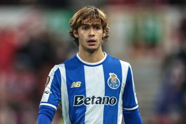 FC Porto takımından Rodrigo Mora UEFA Avrupa Ligi Maçı sırasında 8 Nottingham Ormanı, Porto 'ya karşı City Ground, Nottingham, İngiltere, 23 Ekim 2025 