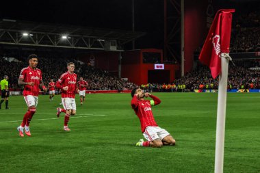 Nottingham Ormanı 'ndan Morgan Gibbs-White, UEFA Avrupa Ligi Maç Maçı' nda 1-0 kazanma hedefini kutluyor. 8 Nottingham Ormanı 'nın Porto' ya karşı oynadığı City Zound, Nottingham, İngiltere, 23 Ekim 2025 