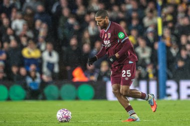 West Ham United takımından Jean-Clair Todibo, 24 Ekim 2025 'te İngiltere' nin Elland Road kentinde oynanan Premier League maçında Leeds United ile West Ham United karşılaşmasını izledi. 