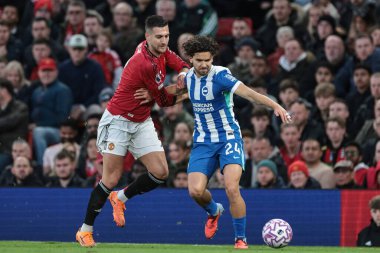 Brighton & Hove Albion 'dan Ferdi Kadoglu, Manchester United - Brighton ve Hove Albion maçlarında Manchester United' ı 25 Ekim 2025 'de Old Trafford, Manchester' da bekletti.