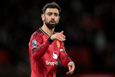 Manchester United takımından Bruno Fernandes, 25 Ekim 2025 'te Old Trafford, Manchester, Birleşik Krallık' ta oynanan Premier League karşılaşmasında skoru 3-2 'ye çektikten sonra tepki gösterdi.