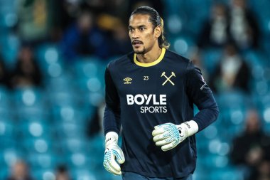 West Ham United kalecisi Alphonse Areola Premier League maçında Leeds United - West Ham United maçı sırasında 24 Ekim 2025 'te Elland Road, Leeds, İngiltere' de oynandı.