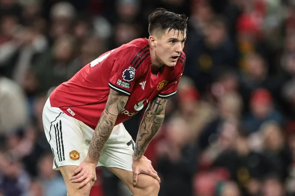 Manchester United takımından Benjamin Sesko, Manchester United ve Hove Albion 'a karşı 25 Ekim 2025' te oynanan Premier League maçında soluklandı.