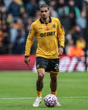 Wolverhampton Wanderers 'dan Ki-Jana Hoever Premier League maçında Wolverhampton Wanderers, Burnley' e karşı Molineux, Wolverhampton, Birleşik Krallık, 26 Ekim 2025