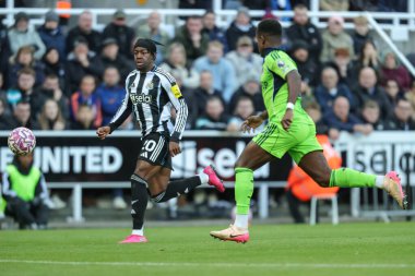 Newcastle United takımından Anthony Elanga, 25 Ekim 2025 'te St. James' s Park, Newcastle, İngiltere 'de oynanan Premier League karşılaşmasında Newcastle United' a karşı Fulham maçına katıldı. 
