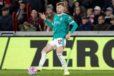 Liverpool 'dan Conor Bradley Premier League maçı sırasında Brentford, Liverpool' a karşı Gtech Community Stadyumu, Londra, Birleşik Krallık, 25 Ekim 2025 