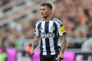 Newcastle United 'dan Kieran Trippier Premier League maçında Newcastle United, Fulham' a karşı St. James 's Park, Newcastle, İngiltere, 25 Ekim 2025  