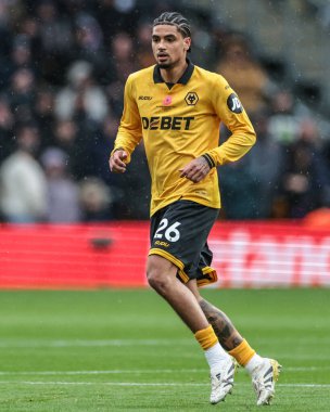 Wolverhampton Wanderers 'dan Ki-Jana Hoever Premier League maçında Wolverhampton Wanderers, Burnley' e karşı Molineux, Wolverhampton, Birleşik Krallık, 26 Ekim 2025