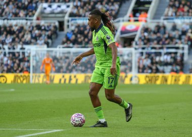 Premier Lig karşılaşmasında Fulham 'dan Alex Iwobi, Newcastle United' a karşı St.James 's Park, Newcastle, İngiltere, 25 Ekim 2025