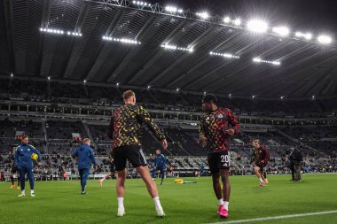 Newcastle 'dan Anthony Elanga Carabao Kupası son 16 Newcastle United Tottenham Hotspur' a karşı 29 Ekim 2025 'te St. James' s Park, Newcastle, İngiltere 'de oynanan karşılaşmada maç öncesi ısınma turunda serbest kaldı.