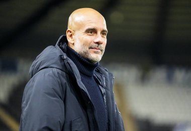 Manchester City Müdürü Pep Guardiola, 29 Ekim 2025 'te Swansea.com Stadyumu' nda Carabao Kupası 'nın son 16 Swansea City ile Manchester City karşılaşması öncesinde Swansea.com Stadyumu' na geldi.