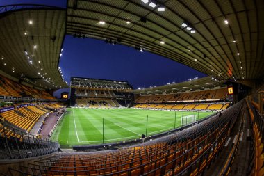 Molineux Stadyumu, 29 Ekim 2025 'te İngiltere' nin Molinhampton kentinde oynanan Carabao Kupası son 16 Wolverhampton Wanderers-Chelsea maçında genel olarak izleniyor.