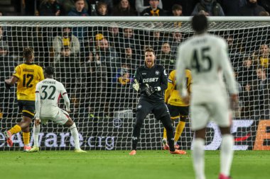 Wolverhampton Wanderers kalecisi Jose Sa, Carabao Kupası son 16 Wolverhampton Wanderers, Molineux, Wolverhampton, Birleşik Krallık, 29 Ekim 2025 'de Chelsea' ye karşı oynanan maçında Chelsea 'li Estevao' nun golüne itiraz ediyor. 