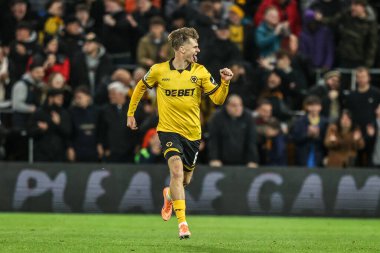 Wolverhampton Wanderers 'dan David Mller Wolfe, 29 Ekim 2025' te Molineux, Wolverhampton, Birleşik Krallık 'ta oynanan Carabao Kupası son 16 Wolverhampton Wanderers - Chelsea maçında 2-3 kazanma golünü kutluyor.