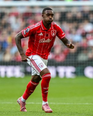 Nottingham Ormanı 'ndan Callum Hudson-Odoi Premier League maçı sırasında Nottingham Forest Manchester United' a karşı City Ground, Nottingham, 1 Kasım 2025