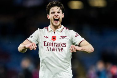 Arsenal 'den Declan Rice, 1 Kasım 2025' te İngiltere 'nin Burnley-Arsenal maçında Premier League maçında kazandığı 0-2' lik galibiyeti kutladı. 