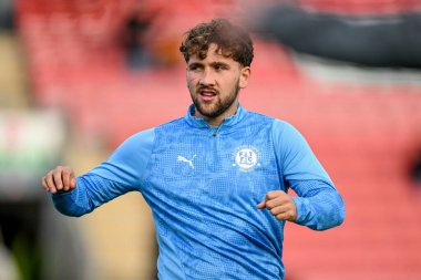 Fleetwood Town 'dan George Morrison, Birleşik Krallık' ın Highbury Stadyumu 'nda 1 Kasım 2025 tarihinde oynanan 1. 