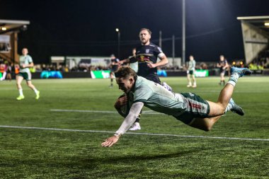 Leicester Tigers 'dan George Pearson Premiership Rugby Kupası maçı Newcastle Red Bulls, Leicester Tigers' a karşı 31 Ekim 202 'de Kingston Park, Newcastle, İngiltere' de oynanan karşılaşmada 5-5 öne geçiyor.