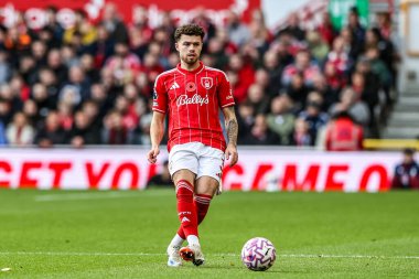 Nottingham Ormanı 'ndan Neco Williams Premier League maçı sırasında Nottingham Forest Manchester United' a karşı City Ground, Nottingham, 1 Kasım 202