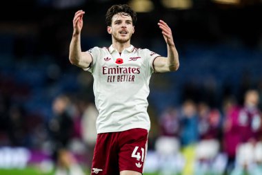 Arsenal 'den Declan Rice, 1 Kasım 2025' te İngiltere 'nin Burnley-Arsenal maçında Premier League maçında kazandığı 0-2' lik galibiyeti kutladı. 