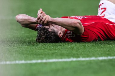 Nottingham Ormanı 'ndan Ryan Yates, İngiltere' nin Nottingham şehrinde 1 Kasım 2025 'te oynanan Premier League maçında sakatlandı. 