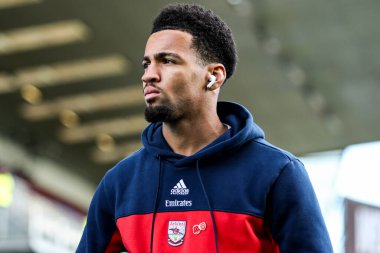 Arsenal 'den Ethan Nwaneri, 1 Kasım 202' de Burnley ile Arsenal arasında oynanan Premier League maçı öncesinde stadyuma geldi.