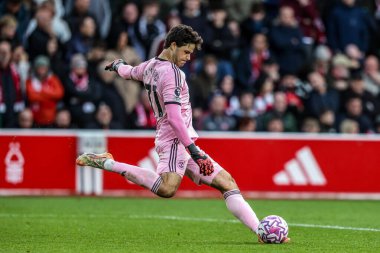 Manchester United kalecisi Senne Lammens Premier League maçında Nottingham Forest Manchester United 'a karşı 1 Kasım 2025' te City Ground, Nottingham 'da maç yaptı. 