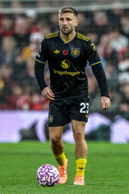 Manchester United 'dan Luke Shaw Premier League maçında Nottingham Forest, Manchester United' a karşı City Ground, Nottingham, İngiltere, 1 Kasım 202