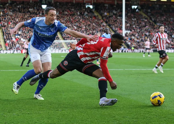 Sheffield United takımından Chiedozie Ogbene 1 Kasım 2025 'te Bramall Lane, Sheffield, İngiltere' deki Sheffield United - Derby County maçında sahaya çıkıyor. 