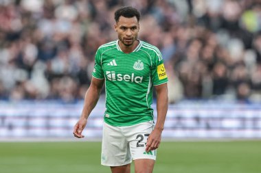 Newcastle 'dan Jacob Murphy Premier League maçında West Ham United, Newcastle United' a karşı Londra Stadyumu 'nda 2 Kasım 202' de oynandı.