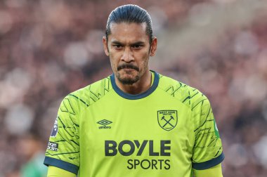 West Ham United kalecisi Alphonse Areola Premier League maçında West Ham United Newcastle United 'a karşı Londra Stadyumu, İngiltere, 2 Kasım 202