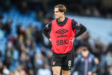 Maç öncesi ısınma oturumunda Bournemouth 'tan Alex Scott Premier League maçı sırasında Etihad Stadyumu' nda Manchester City 'ye karşı Bournemouth maçı, 2 Kasım 202